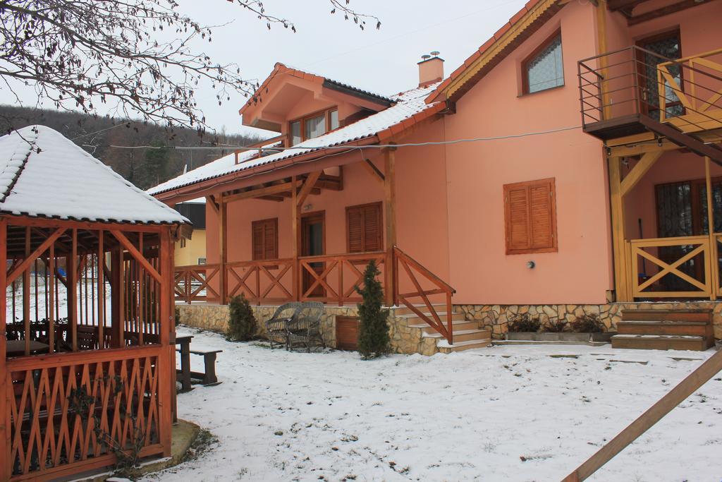 Apartmany u Janka Vinné Jazero Exterior foto